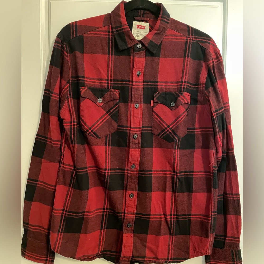 Levi's Men's Red and Black Checkered Flannel Shirt